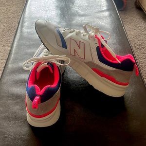 New Balance 997H Men’s size 14. White/Pink/Blue.